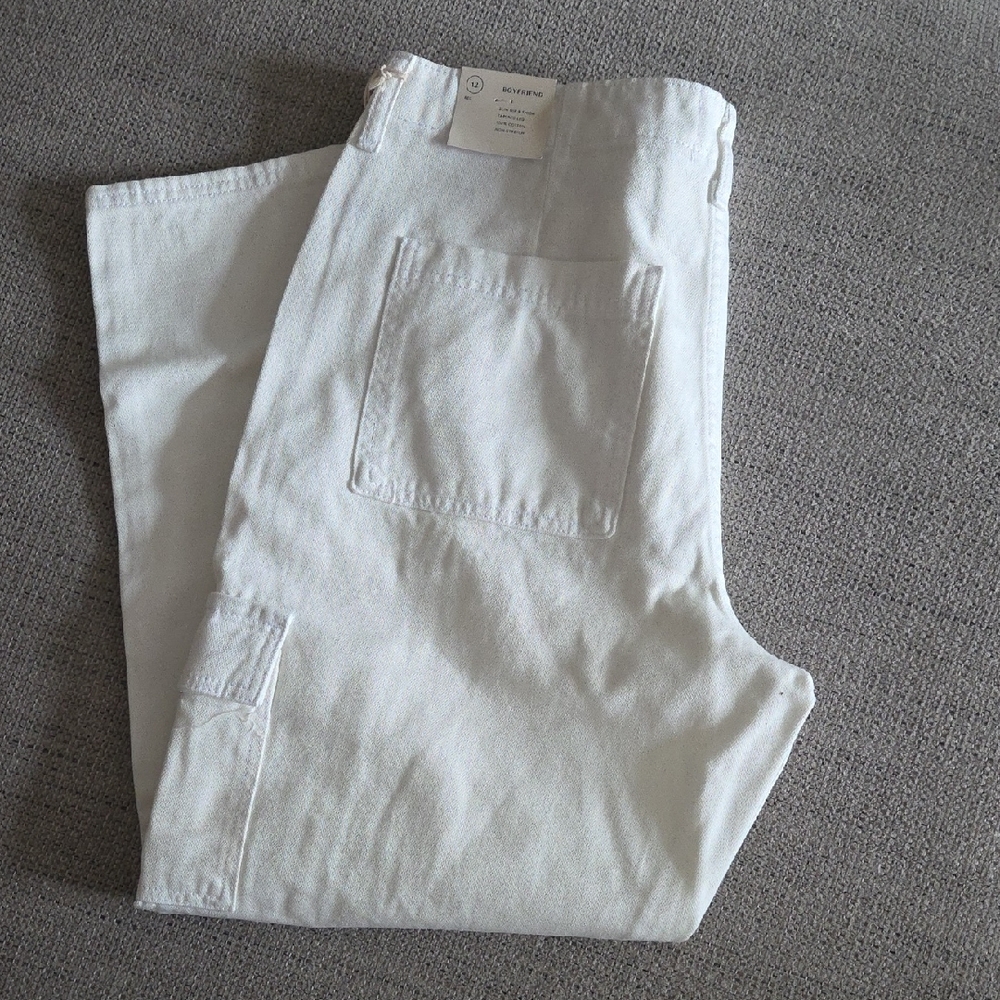 Universal White Boyfriend Jeans 12